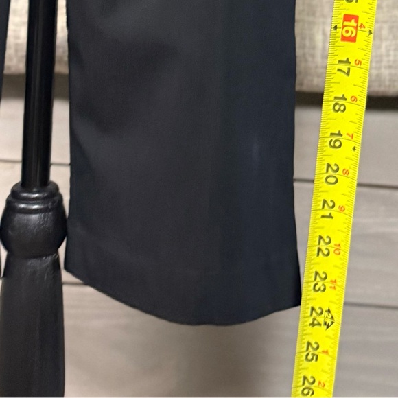 2 Pair Chico's Perfect Stretch Shorts - 1 pair Black, 1 pair Beige - Picture 11 of 14